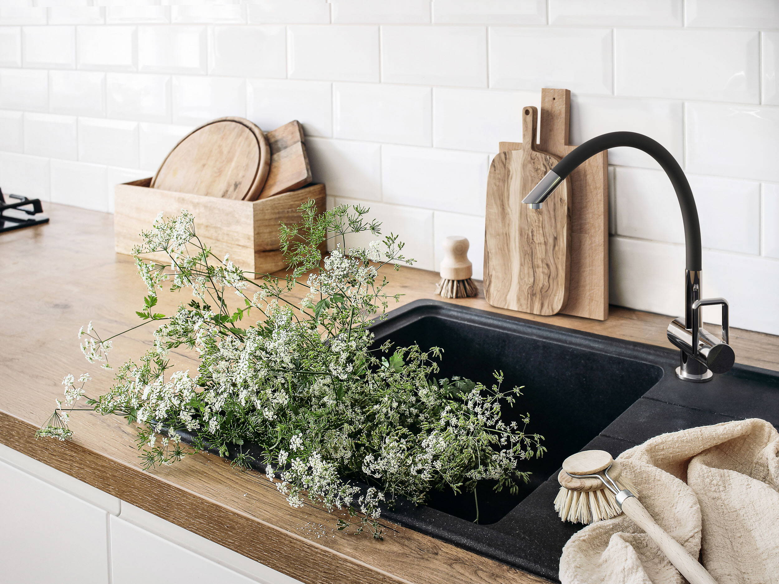 produktvisualisierung-laufen-badezimmer-keramik.jpg Produktvisualisierung Laufen – Badezimmer mit hochwertigen Keramikprodukten in modernem Setting