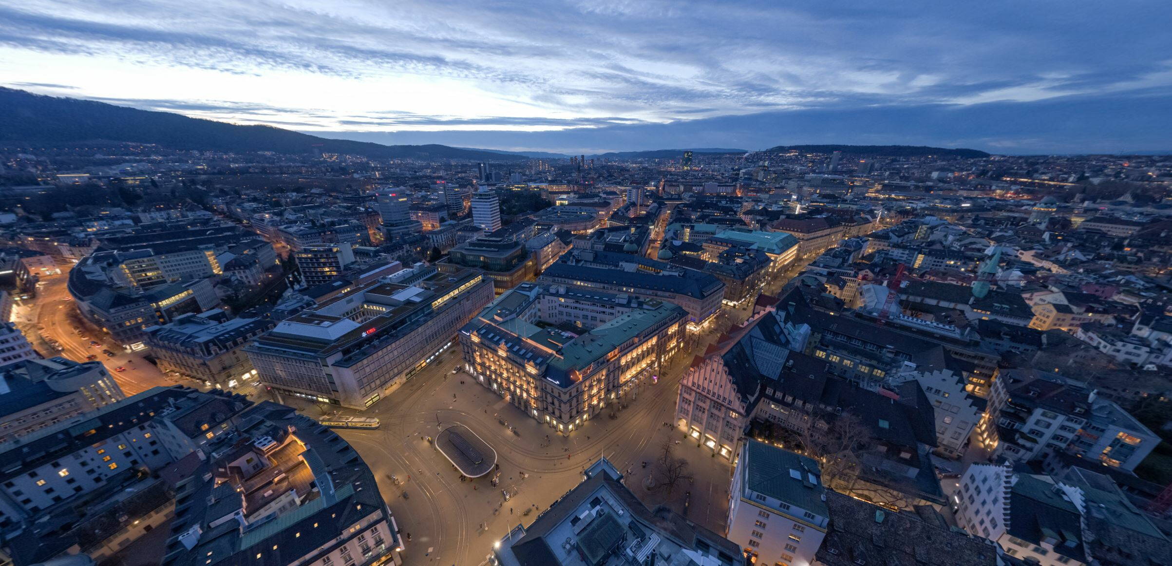 Drohnenaufnahmen von Immobilienprojekten in der Schweiz, Dämmerung, Architekturvisualisierungen, Aussenbereich, Dämmerung