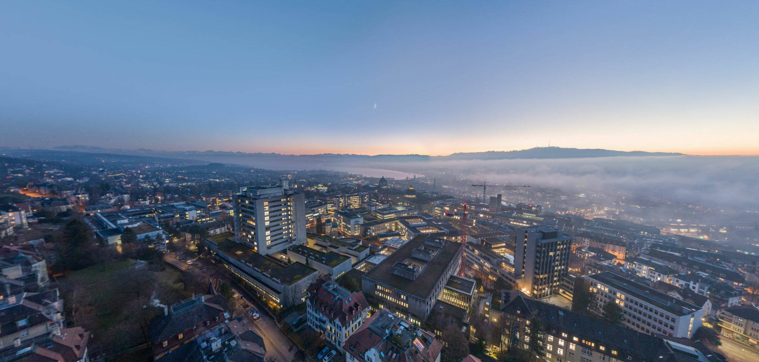 Drohnenaufnahmen, Zürich Unispital, Luftaufnahmen, Impressionen, Vogelperspektive, Panorama, Dämmerung